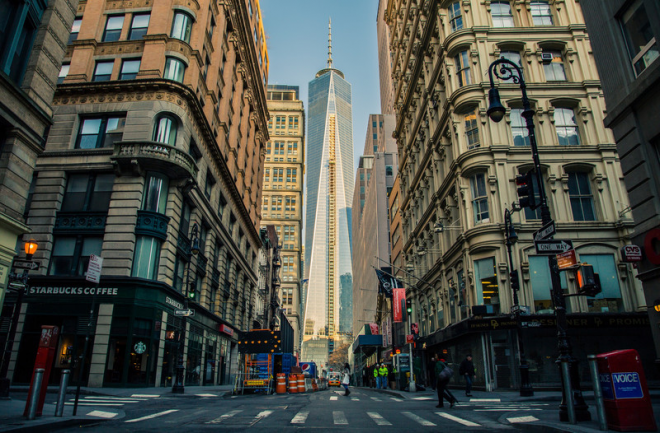 世界贸易中心高楼建筑PPT背景图片城市图片